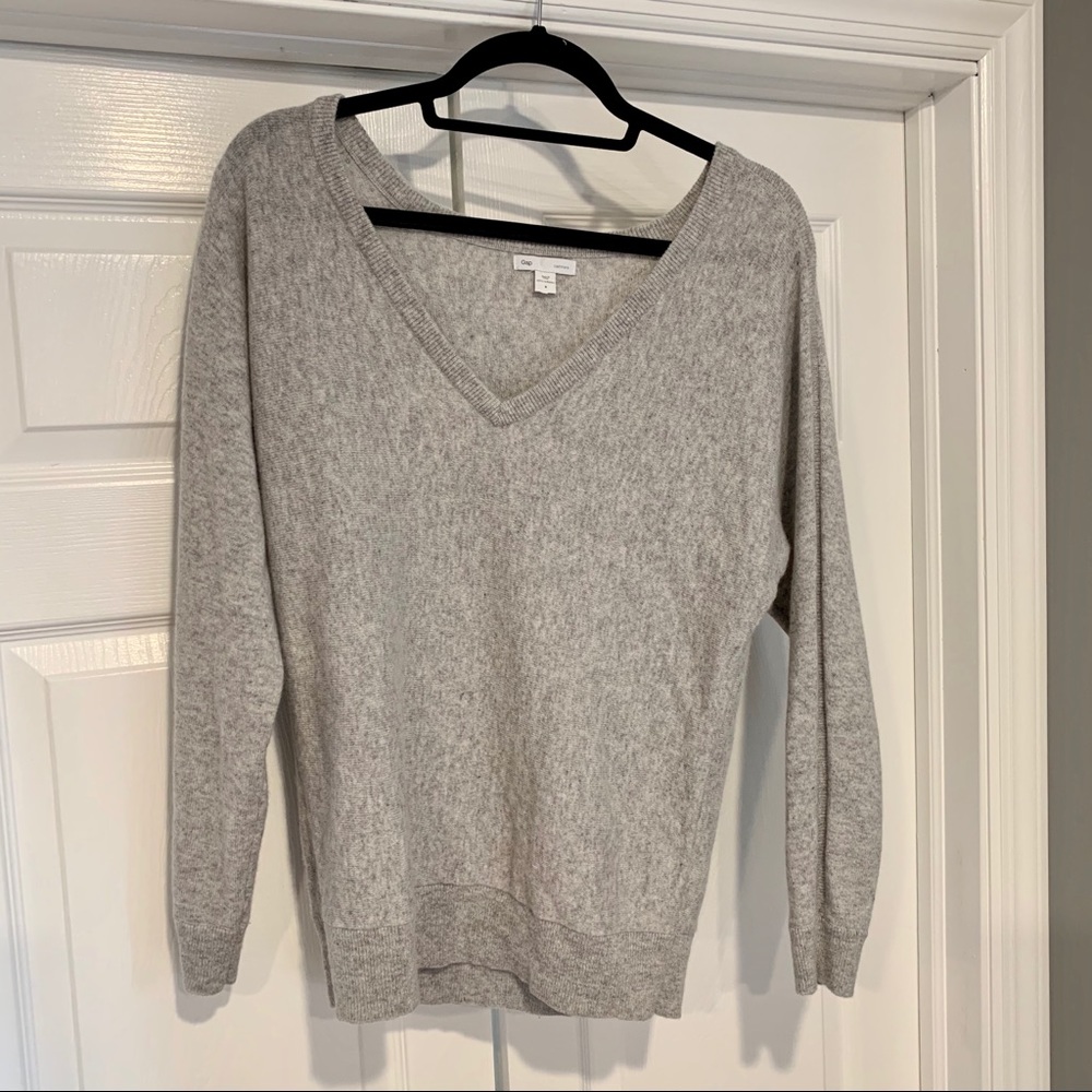 100% Cashmere Sweater